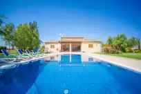 Holiday rentals in Son crestes