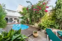 Holiday rentals in Es raconet