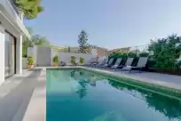 Holiday rentals in Fantastic
