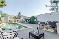 Holiday rentals in Fantastic