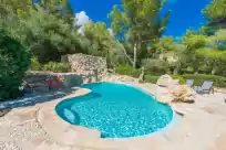 Holiday rentals in Son del rio vell