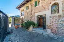 Holiday rentals in Villa valldemossa