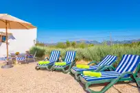 Holiday rentals in Casa des puig