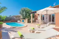 Holiday rentals in Villa marilda