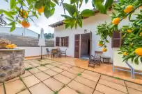 Holiday rentals in Villa cati