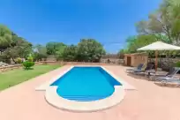 Holiday rentals in Son garbi