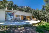 Ferienhaus auf Massib