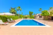 Holiday rentals in Es pascolet