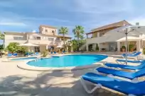 Holiday rentals in Pedrassa gran 2