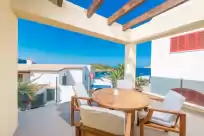 Holiday rentals in Seira