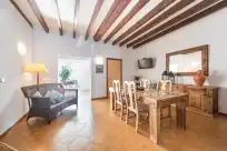 Ferienhaus auf Escuma