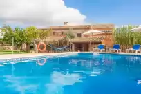 Holiday rentals in Can nin