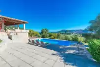 Holiday rentals in Es bosquet