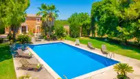 Holiday rentals in Son obra nou