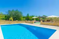 Holiday rentals in Son macia