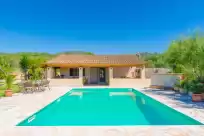 Holiday rentals in Son cladera