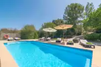 Holiday rentals in Es riquers (des pinar)