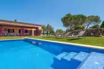 Holiday rentals in Son parera