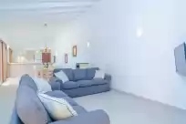 Holiday rentals in Can gusti