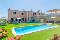 Holiday rentals in Can galio