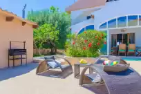 Holiday rentals in Can riera