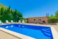 Holiday rentals in Can riera