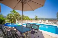 Holiday rentals in Villa bella more