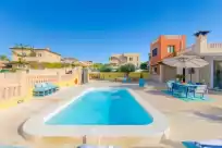 Holiday rentals in La playita