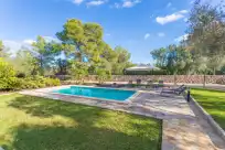 Holiday rentals in Binitaref