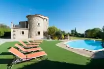 Holiday rentals in Veles de can pompa