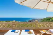 Holiday rentals in Can rosito