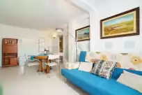 Holiday rentals in Zeus