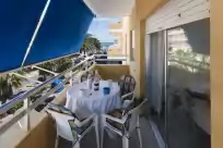 Holiday rentals in River