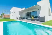 Holiday rentals in Villa leonor