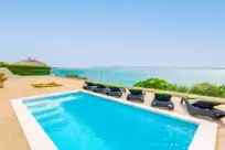 Holiday rentals in Villa can torrens