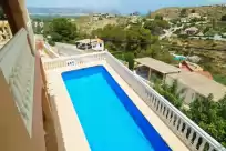 Holiday rentals in Villa mango