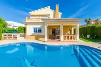 Holiday rentals in Bahía grande