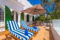 Holiday rentals in Cala dor 14