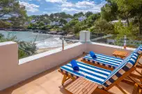 Holiday rentals in Cala dor 14
