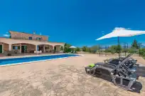 Holiday rentals in Es cabo 6