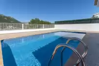 Holiday rentals in Tomillo