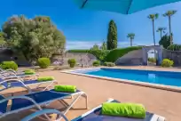 Holiday rentals in Finca son costa