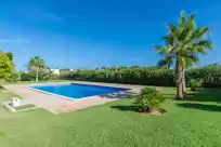Holiday rentals in Celeste