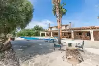 Holiday rentals in Ses plenetes