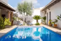 Holiday rentals in Ca'n gabriel
