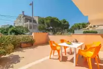 Holiday rentals in Xic pera
