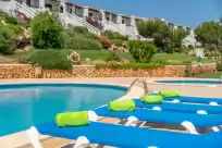 Holiday rentals in Costa arenal 76