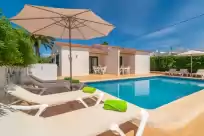 Holiday rentals in Villa victoria