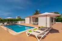 Alquiler vacacional en Villa marina (cala en porter)