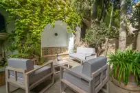 Holiday rentals in Josep sanxo de la jordana 12